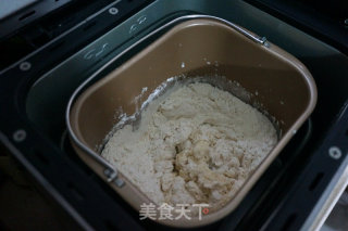 One-touch Light Cream and Salty Toast recipe
