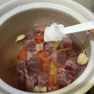 Radish Pork Ribs Soup recipe