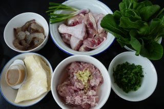 [guangdong] Chicken Drumsticks Wonton Soup Pot recipe