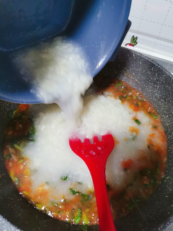 Tomato and Vegetable Kumpling Soup recipe
