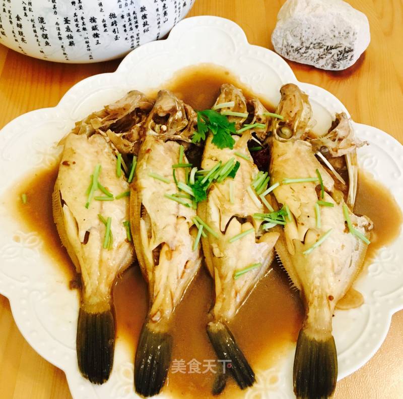 Braised Grilled Fish with Sauce recipe