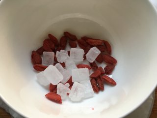 Tremella Lotus Seed Soup recipe