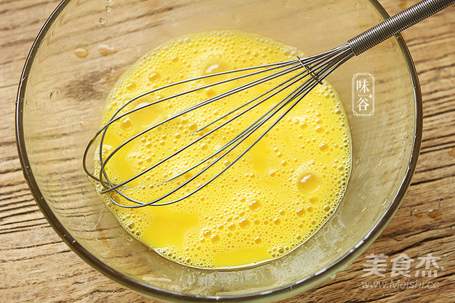 Emerald Shrimp Steamed Egg recipe