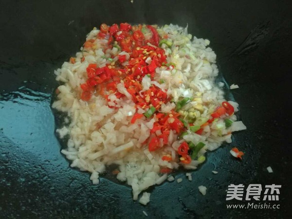 Fried Fungus with Sauerkraut recipe