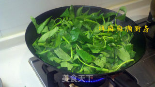 Stir-fried Water Spinach recipe