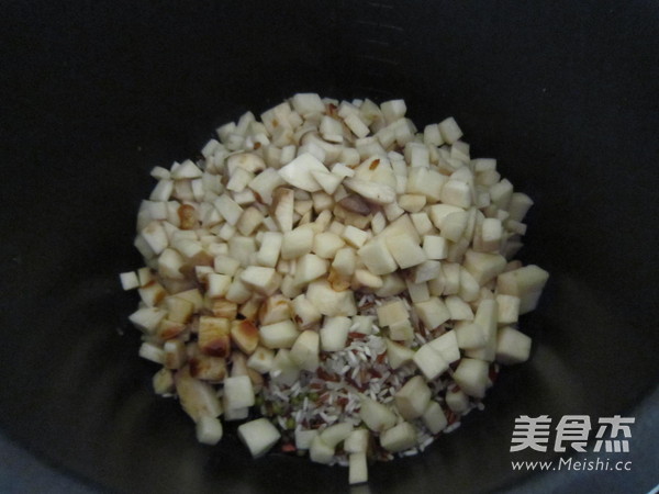 Eight Treasure Rice with Fresh Mushrooms recipe