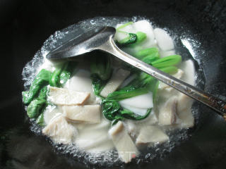 Tripe and Small Green Cabbage Rice Cake Soup recipe