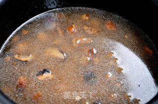 Soy Sauce Pork and Shiitake Mushroom Braised Rice recipe