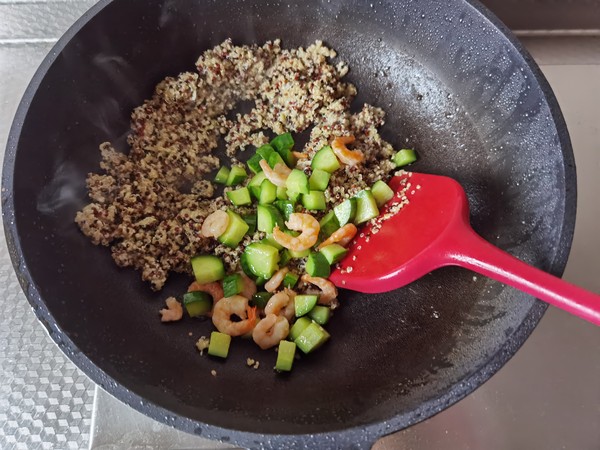 Walnut Oil Quinoa Shrimp Fried Rice recipe