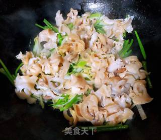 Scallion Fried Conch Slices#家乡味# recipe