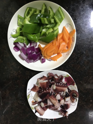 Three-color Fried Squid Shreds recipe