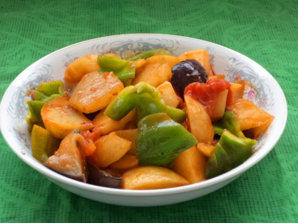 Tomato Stew with Seasonal Vegetables recipe