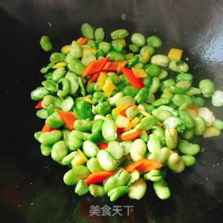 Carrot and Broad Bean Stir-fry recipe