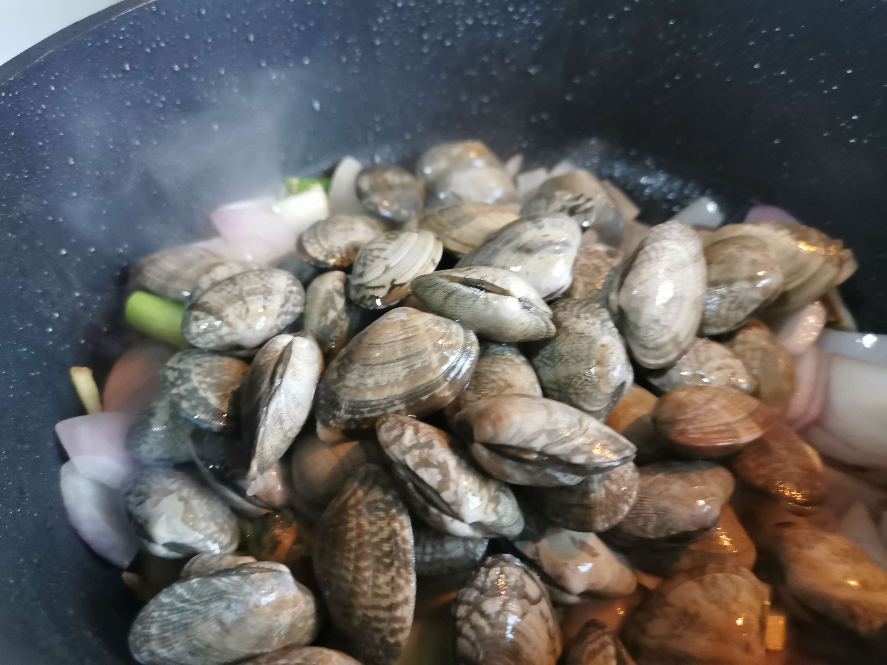 Stir-fried Clams recipe