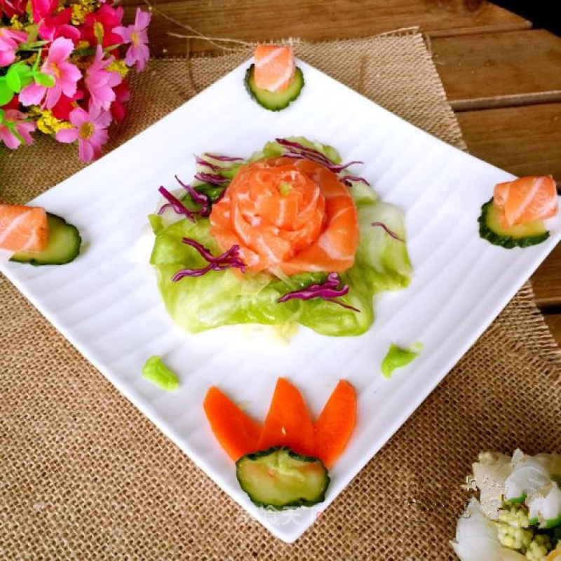 Salmon Sashimi with Hot and Sour Cabbage recipe
