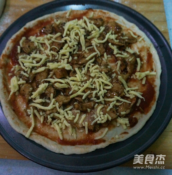 Black Pepper Chicken Pizza recipe