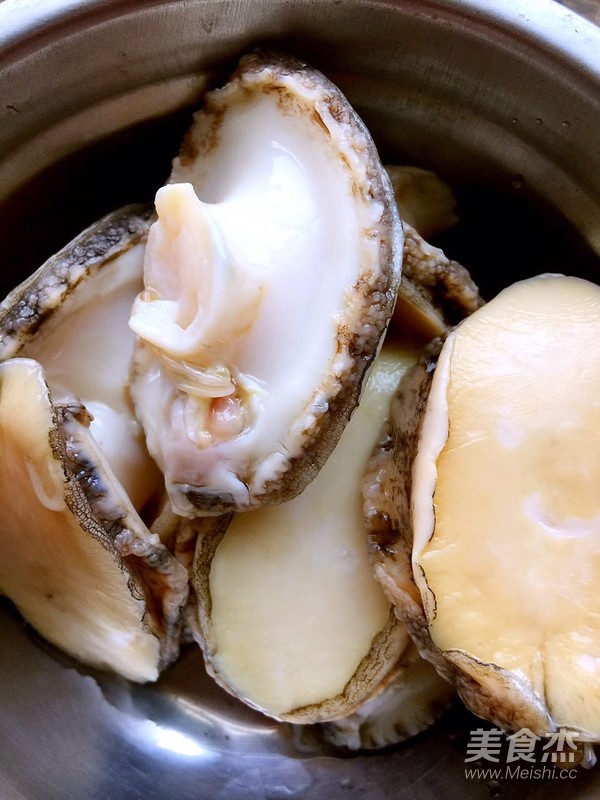 Fresh Abalone with Scallions recipe