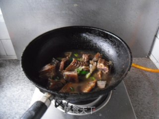 Roasted Dried Fish with Scallions recipe