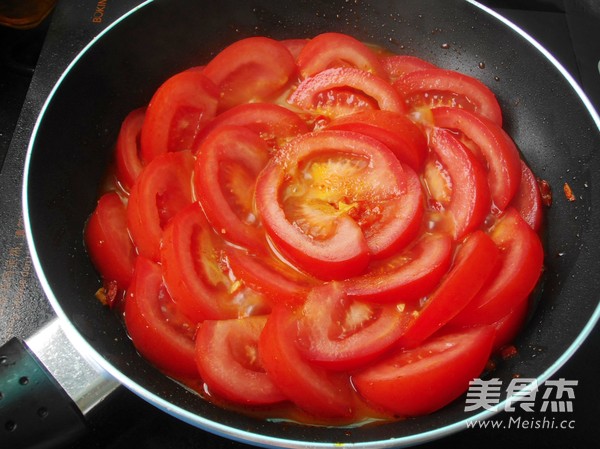 Tomato Poached Egg recipe