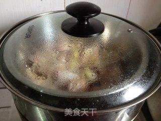 Stewed Chicken with Red Mushroom recipe