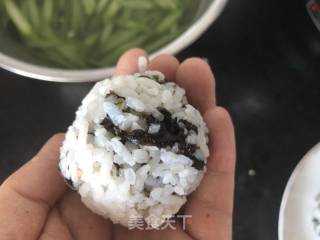 Salted Egg Yolk Pork Floss Rice Ball-bento recipe