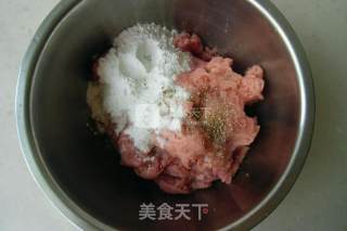 Meatballs, Winter Melon, Vermicelli Soup recipe