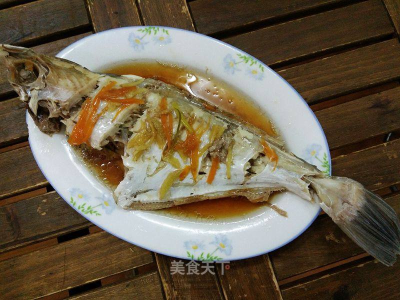 Steamed and Skinned Fish in Soy Sauce recipe