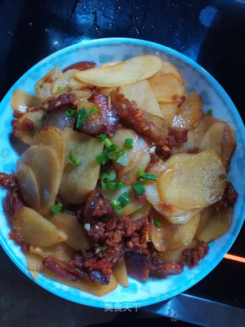 Stir-fried Potatoes with Pork Pepper recipe