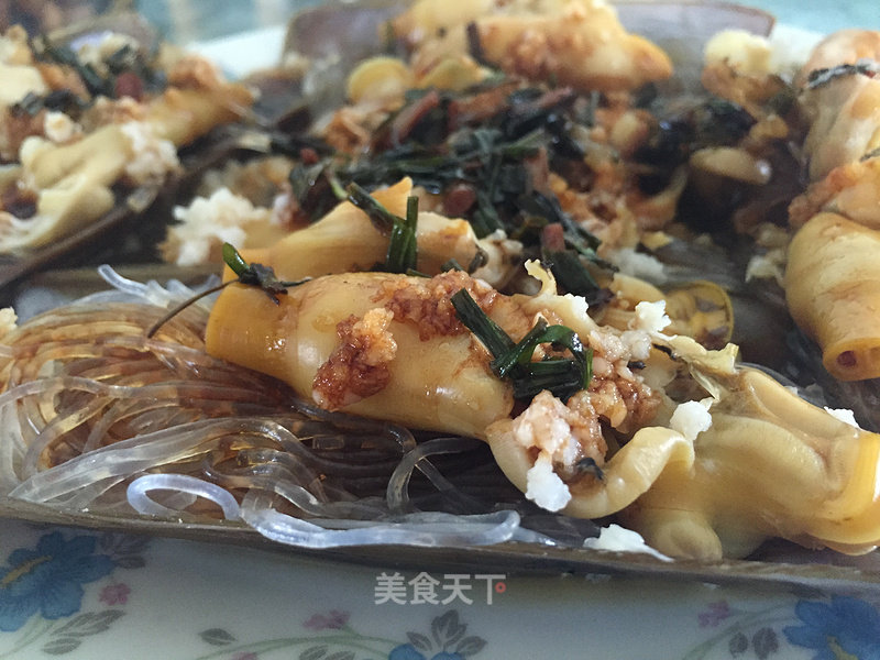 Steamed Clam King with Garlic Vermicelli recipe