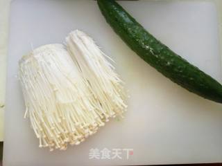 Cucumber Enoki Mushroom with Hash Sauce recipe
