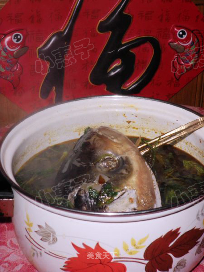 The Twenty-seventh of The New Year's Dish is Booming-----sauerkraut Fish Head Soup recipe