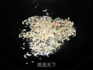 Stir-fried Pork Blood with Leeks recipe