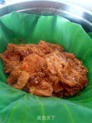 Steamed Pork with Lotus Leaf recipe