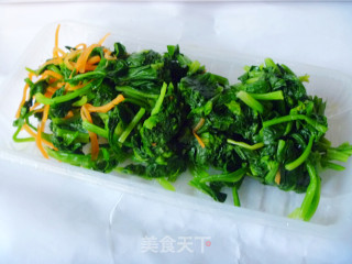 [yi Ru's Private Room Refreshing Cold Dishes] Simple and Delicious---nut Spinach Tower recipe