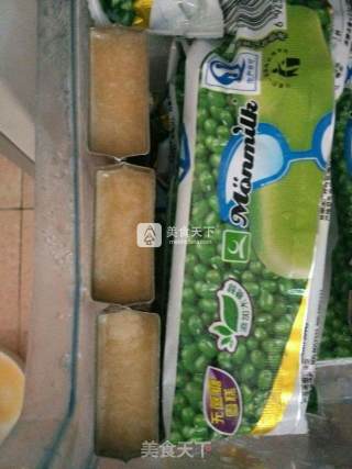 Cantaloupe Popsicles recipe