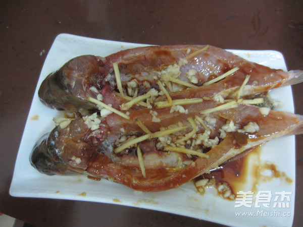 Steamed Dace Belly with Soy Sauce recipe