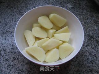 Steamed Potatoes with Chicken Nuggets recipe