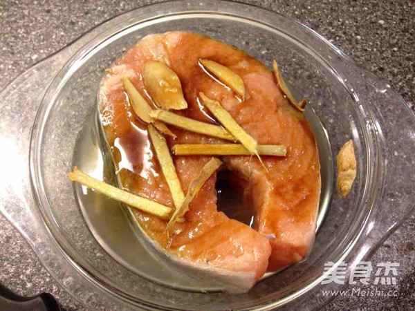 Pan-fried Salmon with Lime Juice recipe