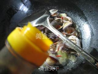 Round Clams Boiled Crab recipe