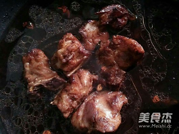 Braised Pork Ribs with Taro recipe