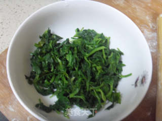 Cleverly Mixed Celery Leaves recipe