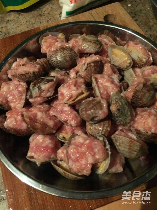 Winter Melon Clam Meatball Soup recipe