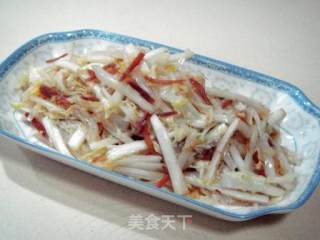 Spring Health Stir-fry "dried Crab Stir-fried Cabbage" recipe