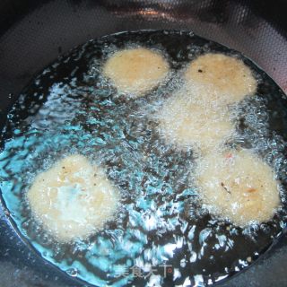 Fried Glutinous Rice Cake recipe