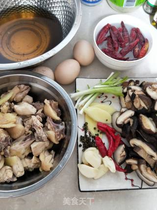 Chicken Stewed with Mushrooms recipe