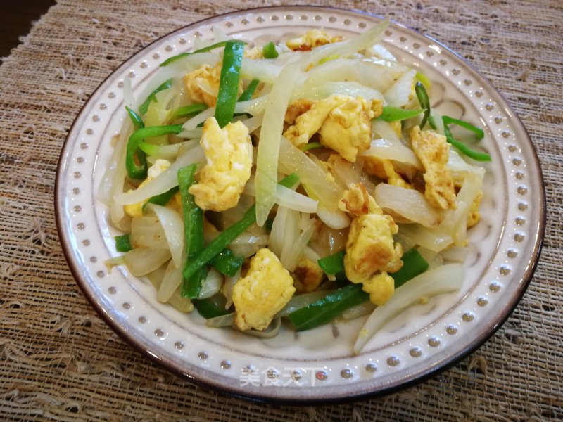 Scrambled Eggs with Scallion recipe