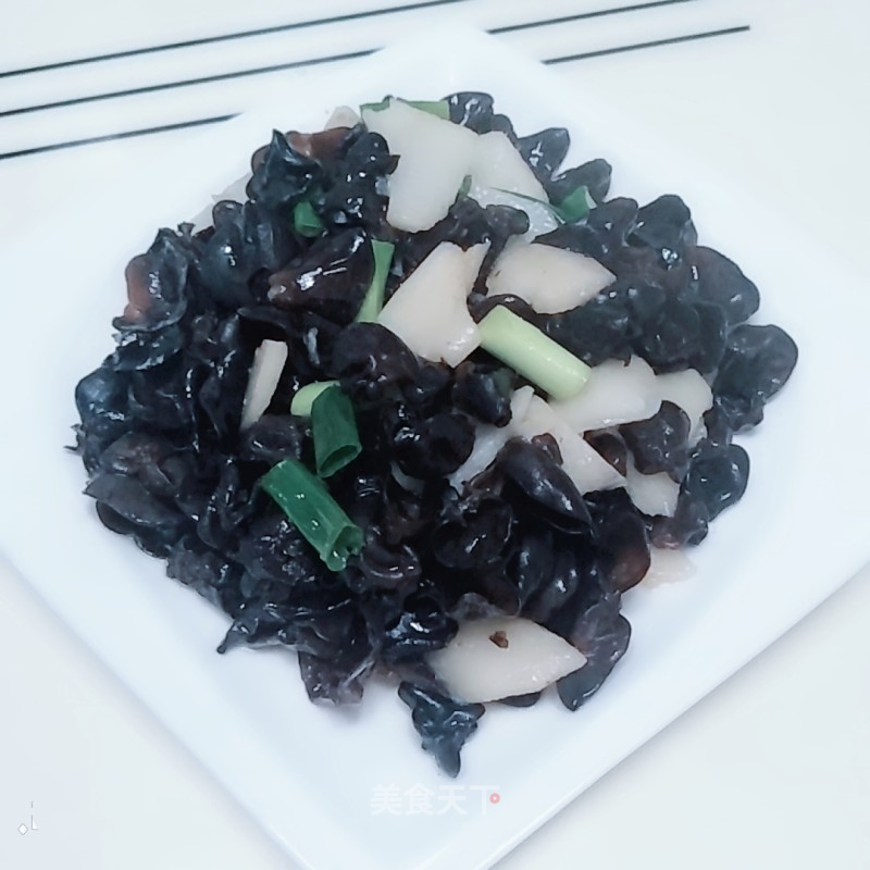 Fried Yam with Fungus recipe