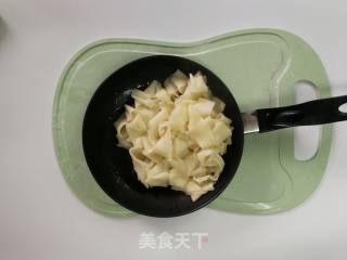One Person Can Eat Wide Noodles recipe
