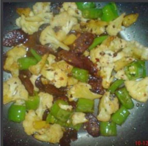 Spicy Sausage Painted Mixed Vegetables recipe