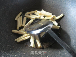 Fried Bean Sprouts with Yuba recipe
